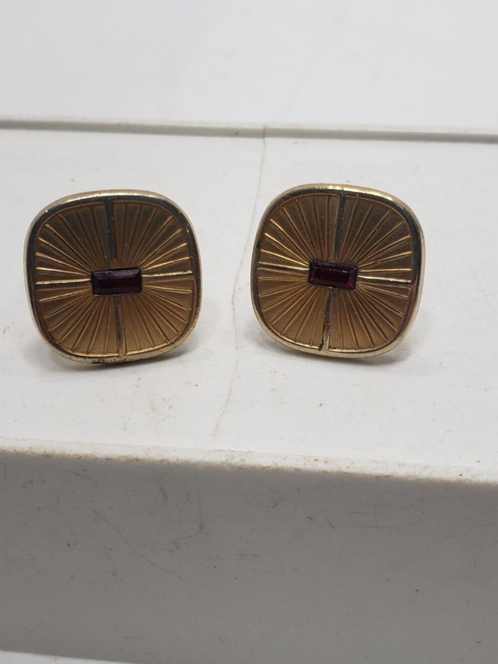 Vintage Gold Tone Sunburst Red Stone Cufflinks Mens Retro Formal Jewelry
